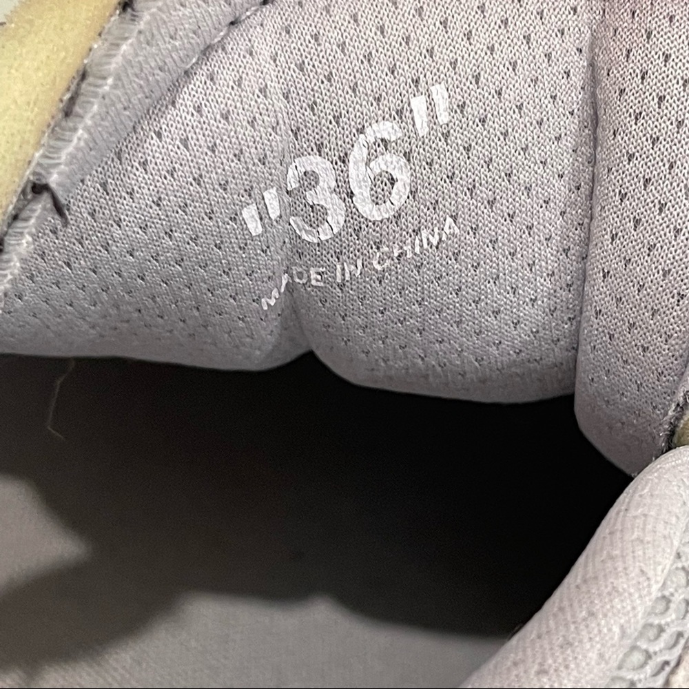 OFF WHITE GRAY SNEAKERS - Picture 5 of 9